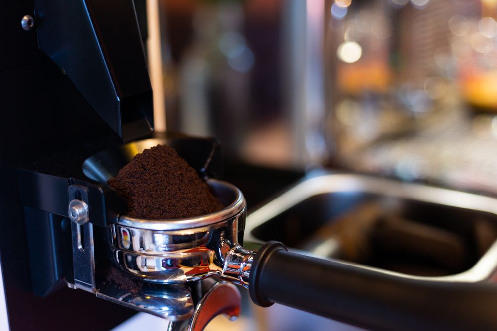 RELIABLE TIPS FOR BUYING THE RIGHT COFFEE GRINDER