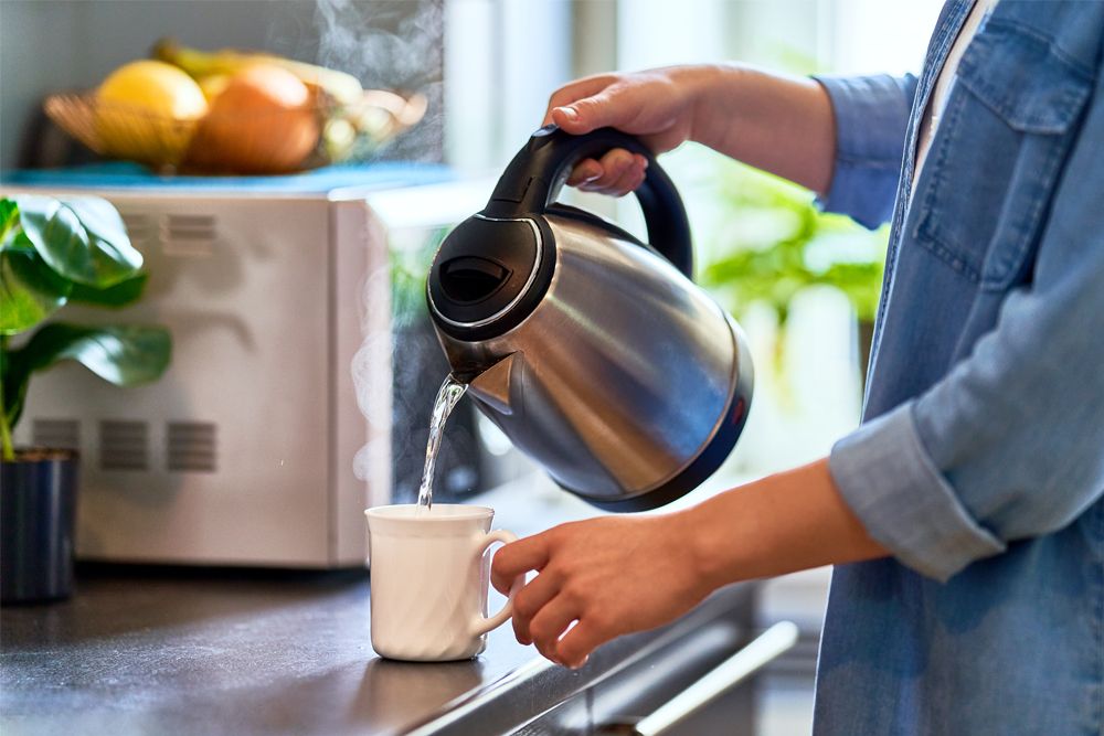 FACTORS THAT HELP YOU BUY THE RIGHT ELECTRIC KETTLE