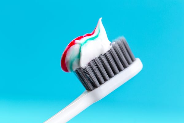 APT GUIDELINES FOR BUYING THE RIGHT TOOTHPASTE